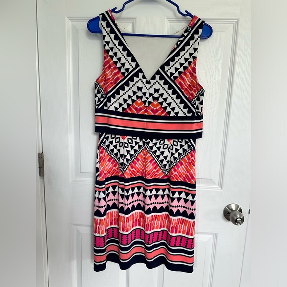 Eliza J popover shift dress, pink navy geo pattern, sz 8, EUC - Picture 9 of 14